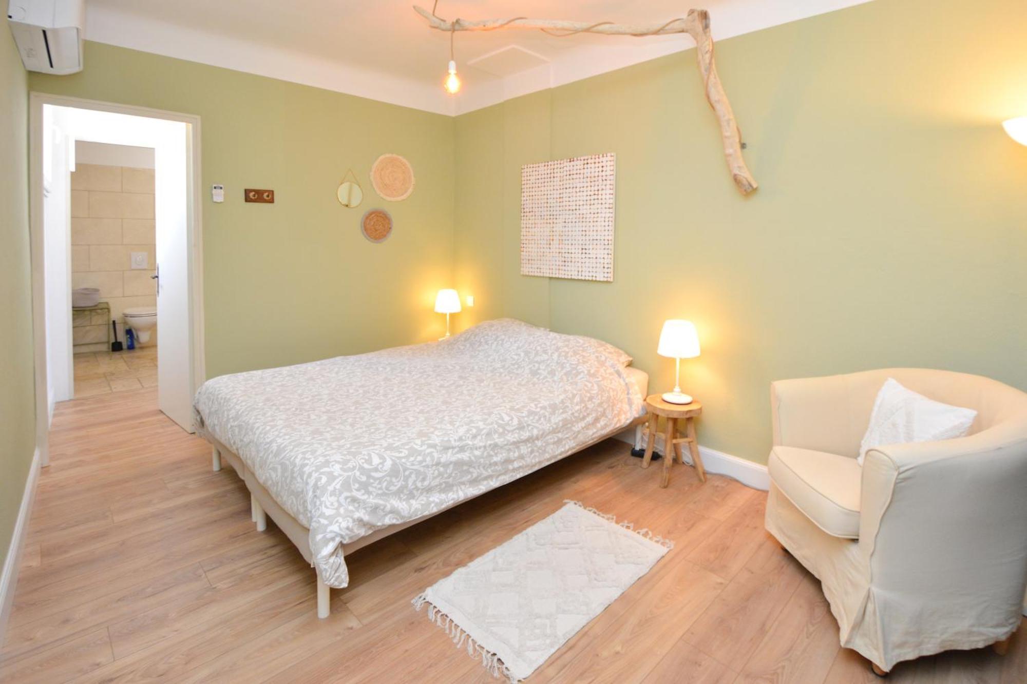 Maison Le Petit Balcon Beaucaire 보케르 외부 사진